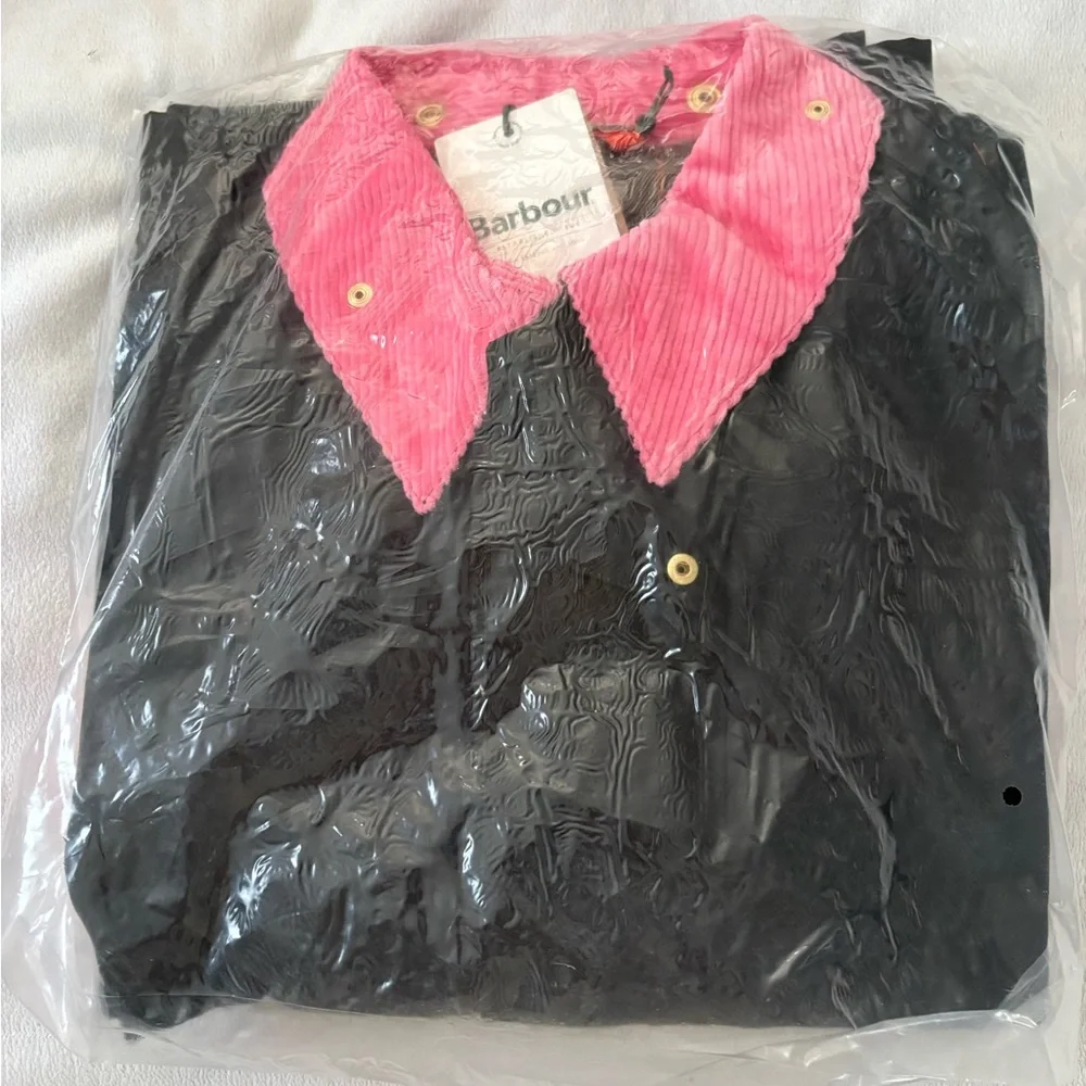 NWT BARBOUR X FLOWER MOUNTAIN Jacket in Black/ Fuchsia - Picture 12 of 16